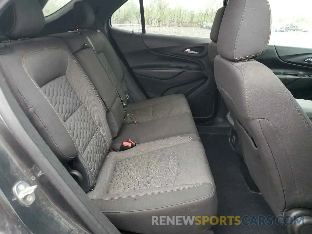 11 Photograph of a damaged car 3GNAXJEV3LS583002 CHEVROLET EQUINOX 2020