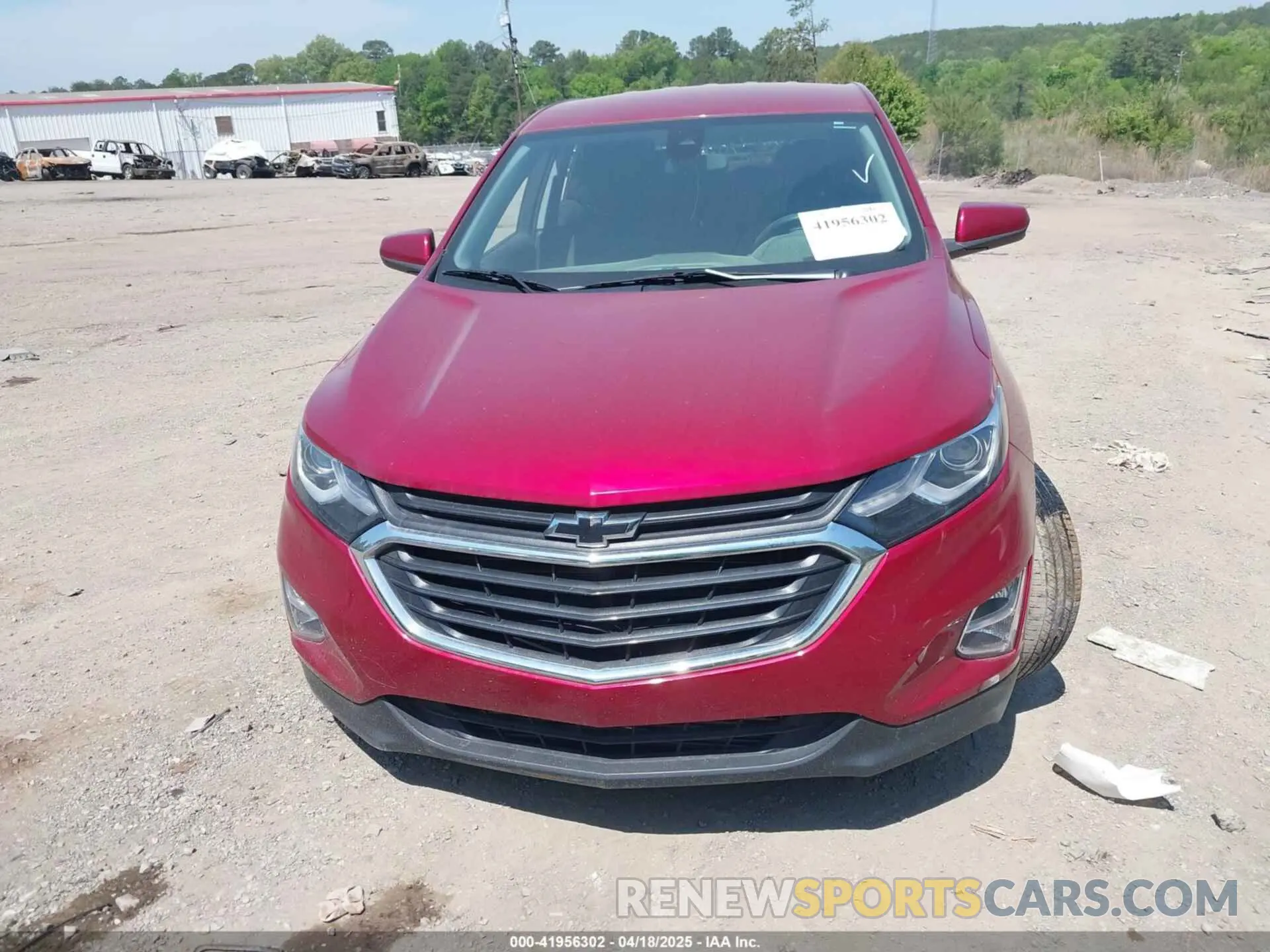11 Photograph of a damaged car 3GNAXJEV3LS637706 CHEVROLET EQUINOX 2020