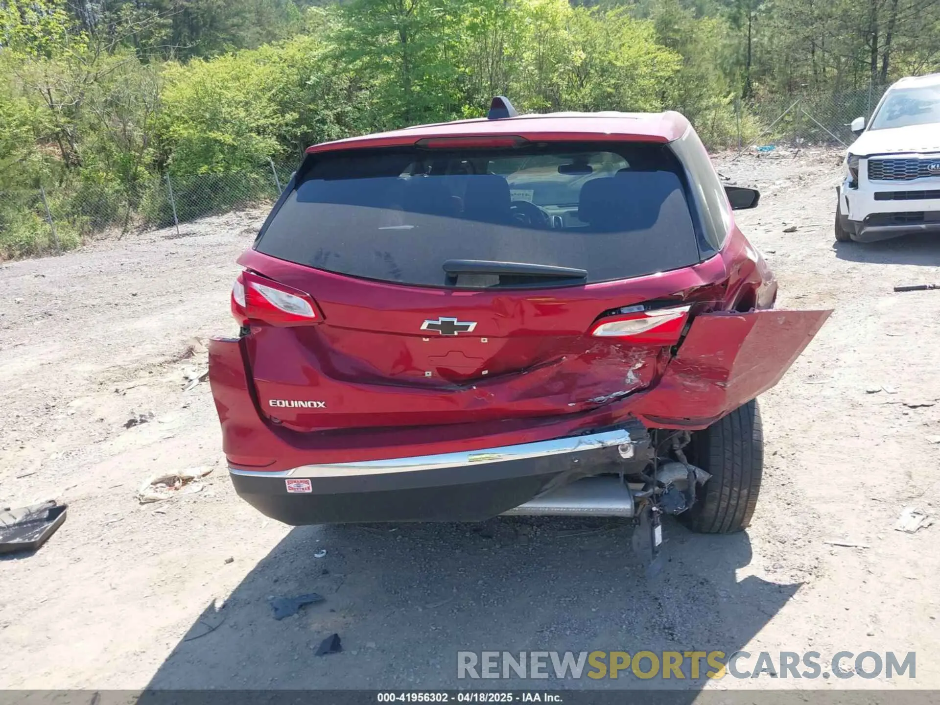15 Photograph of a damaged car 3GNAXJEV3LS637706 CHEVROLET EQUINOX 2020
