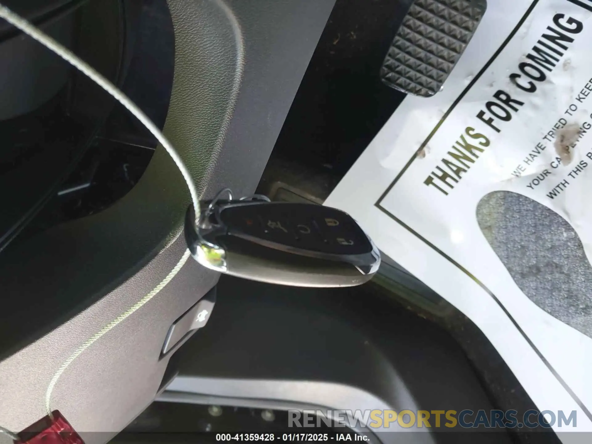 11 Photograph of a damaged car 3GNAXJEV4LL316672 CHEVROLET EQUINOX 2020
