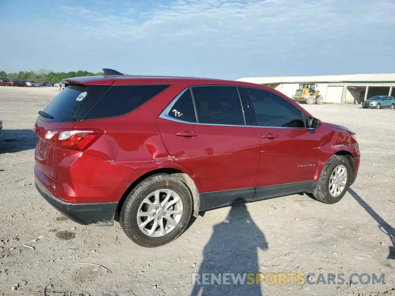 3 Photograph of a damaged car 3GNAXJEV4LS565866 CHEVROLET EQUINOX 2020