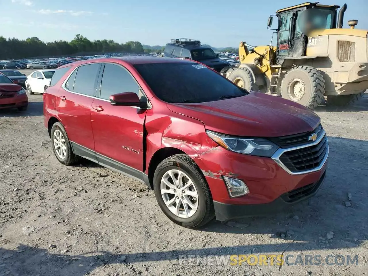 4 Photograph of a damaged car 3GNAXJEV4LS565866 CHEVROLET EQUINOX 2020