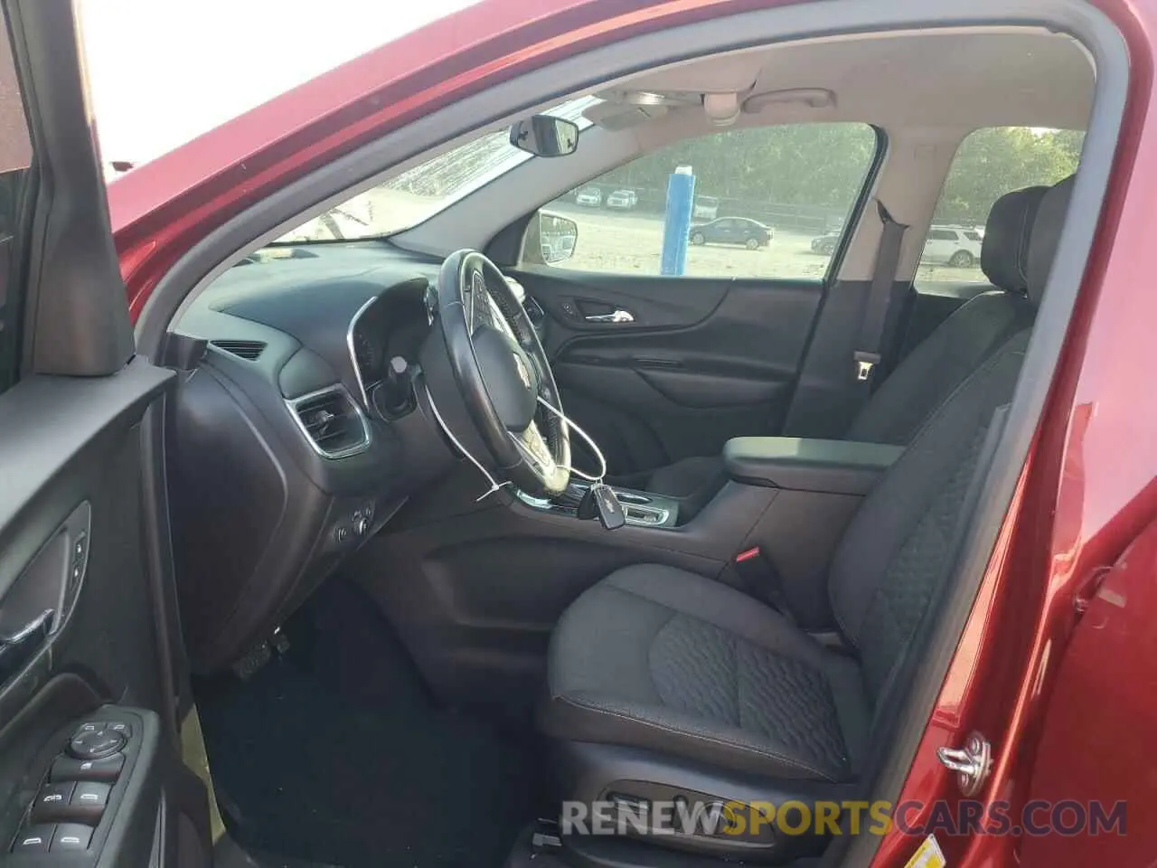 7 Photograph of a damaged car 3GNAXJEV4LS565866 CHEVROLET EQUINOX 2020