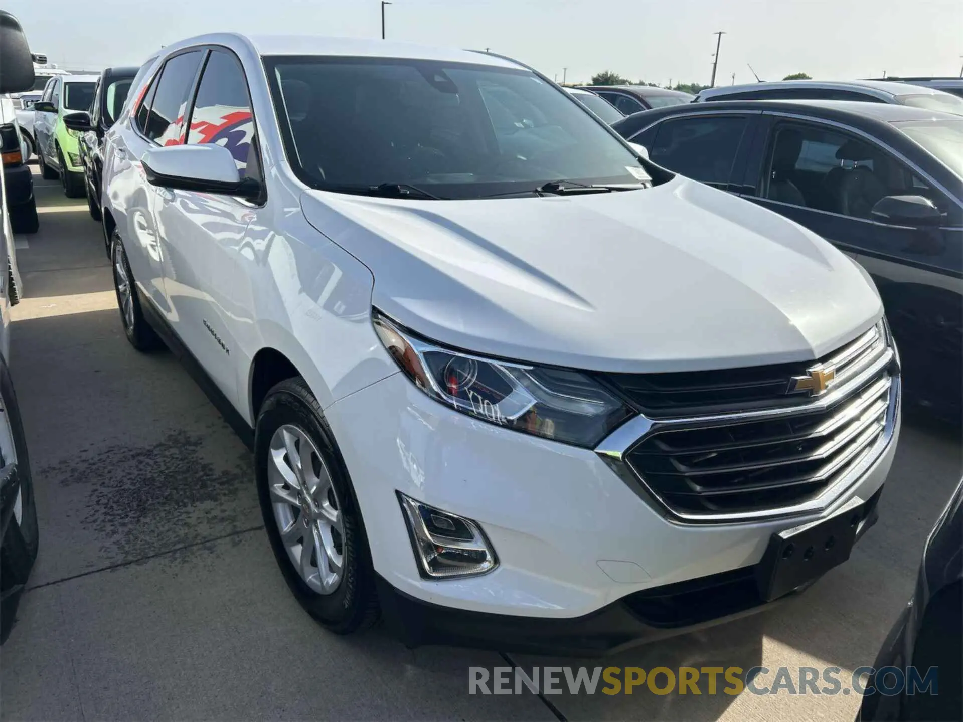 6 Photograph of a damaged car 3GNAXJEV5LL204270 CHEVROLET EQUINOX 2020