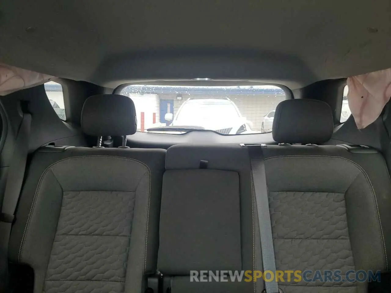 10 Photograph of a damaged car 3GNAXJEV5LS578366 CHEVROLET EQUINOX 2020