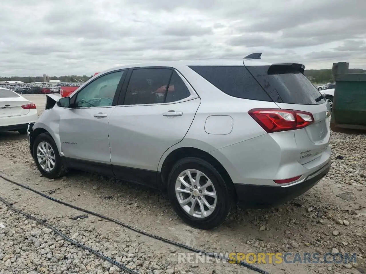 2 Photograph of a damaged car 3GNAXJEV5LS578366 CHEVROLET EQUINOX 2020