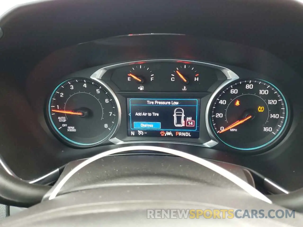 9 Photograph of a damaged car 3GNAXJEV5LS709196 CHEVROLET EQUINOX 2020
