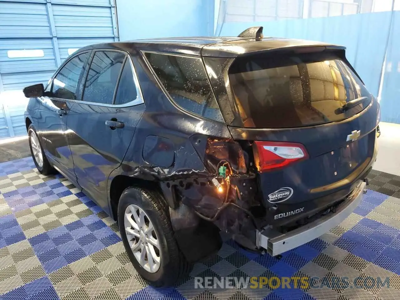2 Photograph of a damaged car 3GNAXJEV6LS543612 CHEVROLET EQUINOX 2020