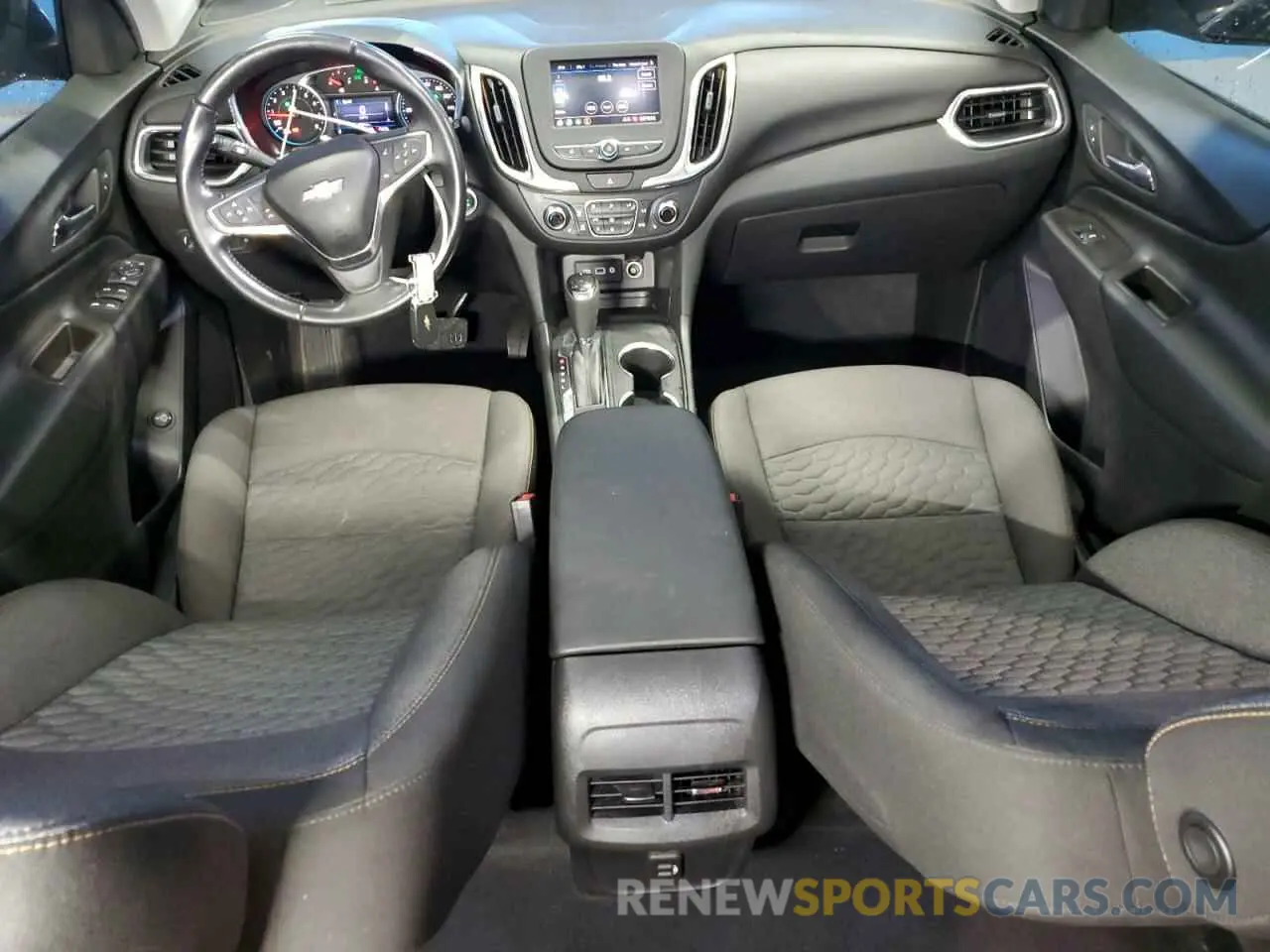 8 Photograph of a damaged car 3GNAXJEV6LS543612 CHEVROLET EQUINOX 2020