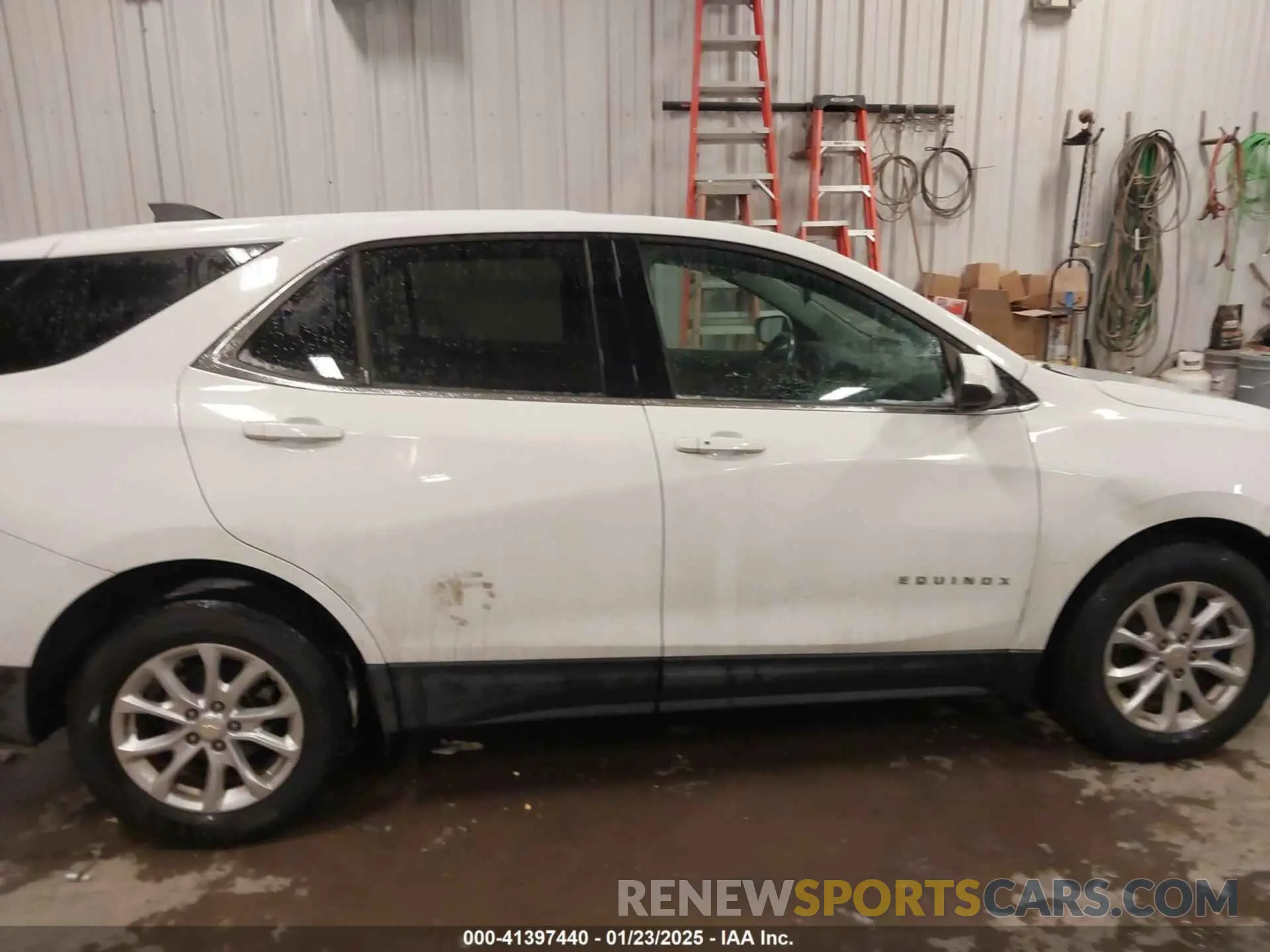 13 Photograph of a damaged car 3GNAXJEV6LS545635 CHEVROLET EQUINOX 2020