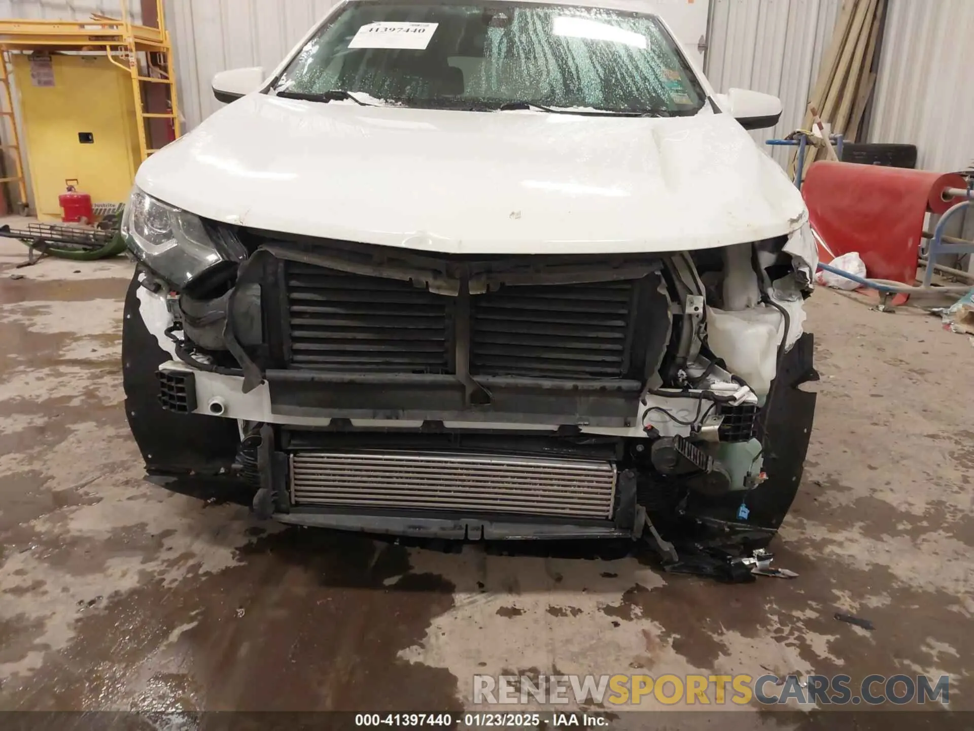 6 Photograph of a damaged car 3GNAXJEV6LS545635 CHEVROLET EQUINOX 2020