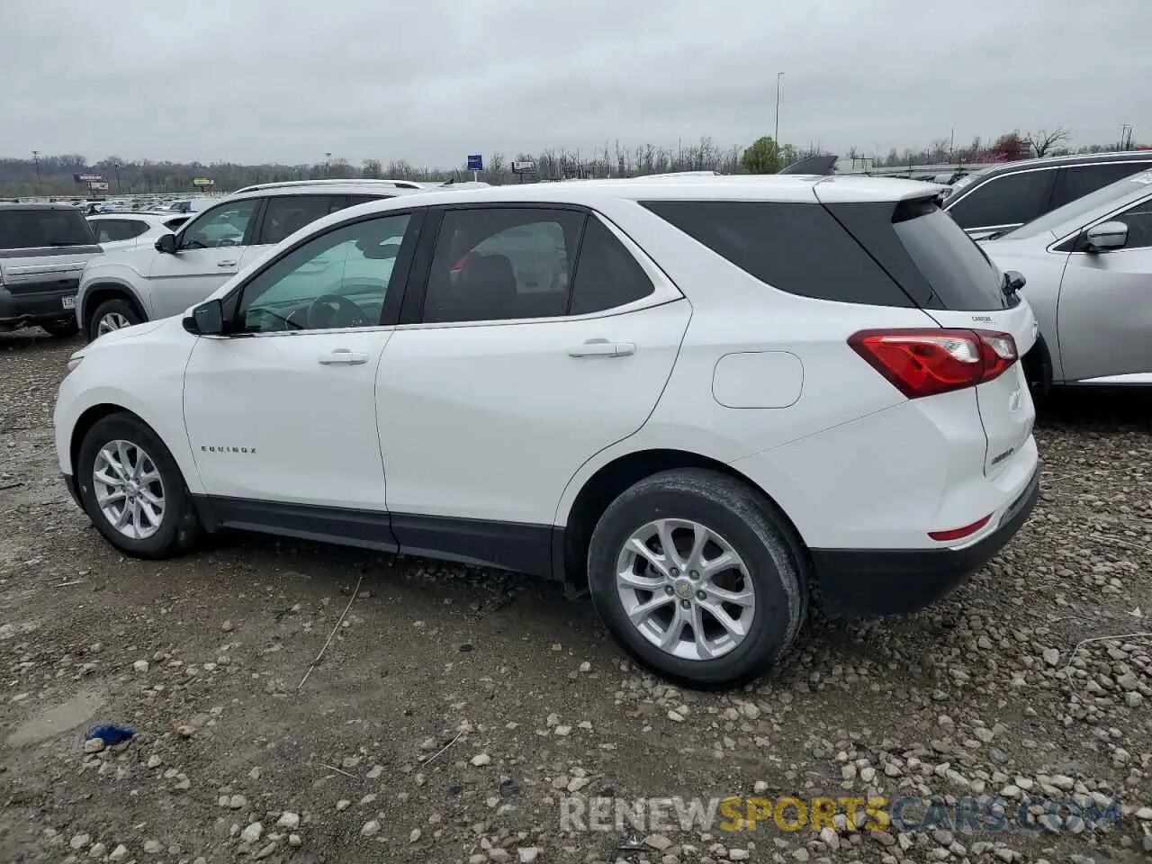 2 Photograph of a damaged car 3GNAXJEV6LS612539 CHEVROLET EQUINOX 2020
