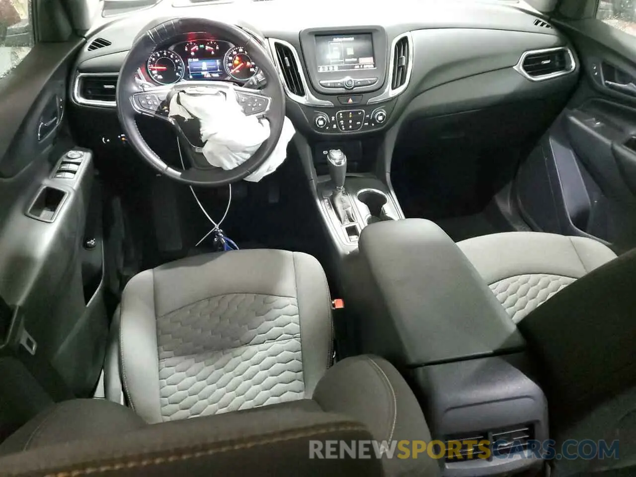 8 Photograph of a damaged car 3GNAXJEV6LS640891 CHEVROLET EQUINOX 2020