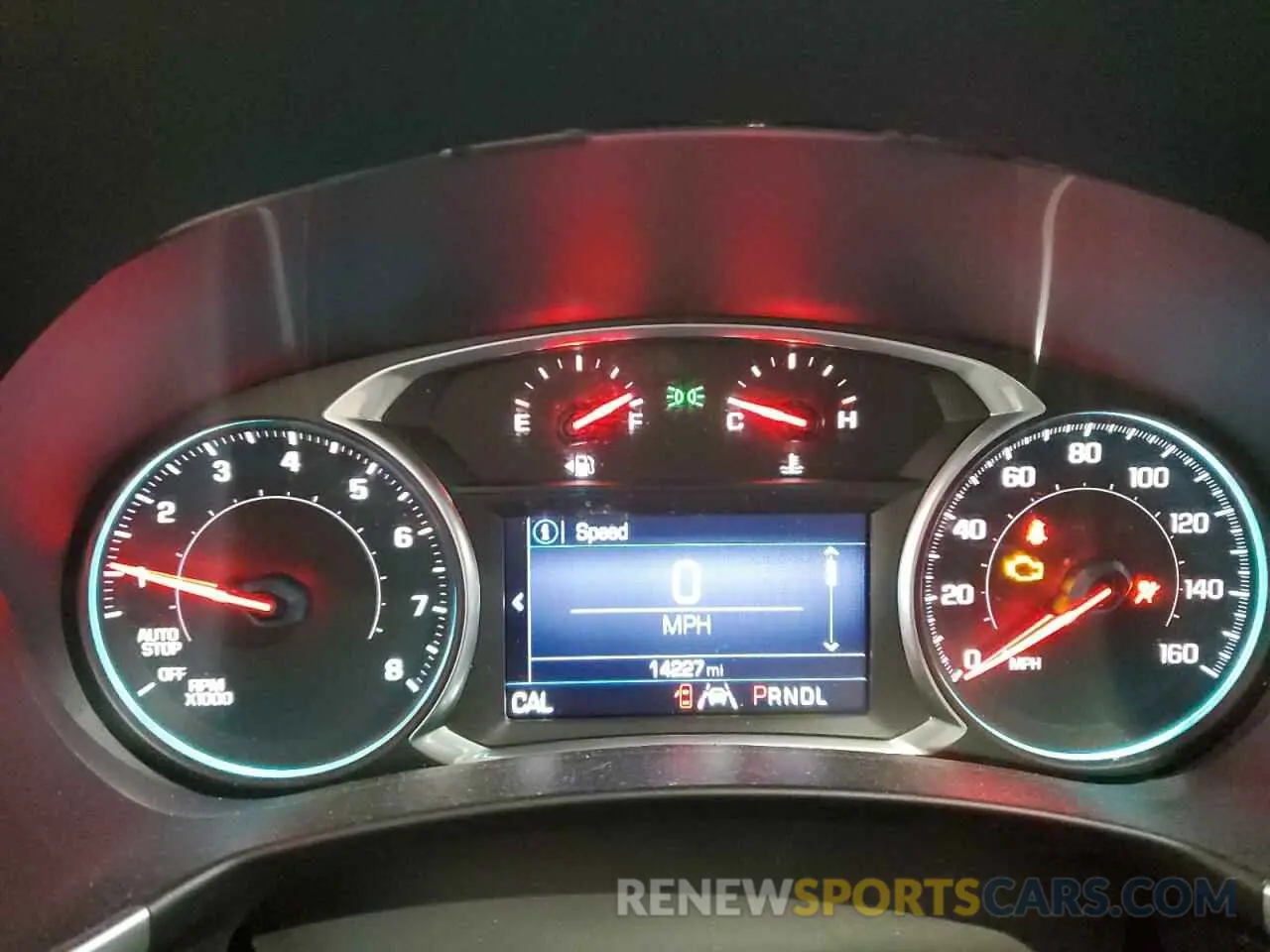 9 Photograph of a damaged car 3GNAXJEV6LS640891 CHEVROLET EQUINOX 2020