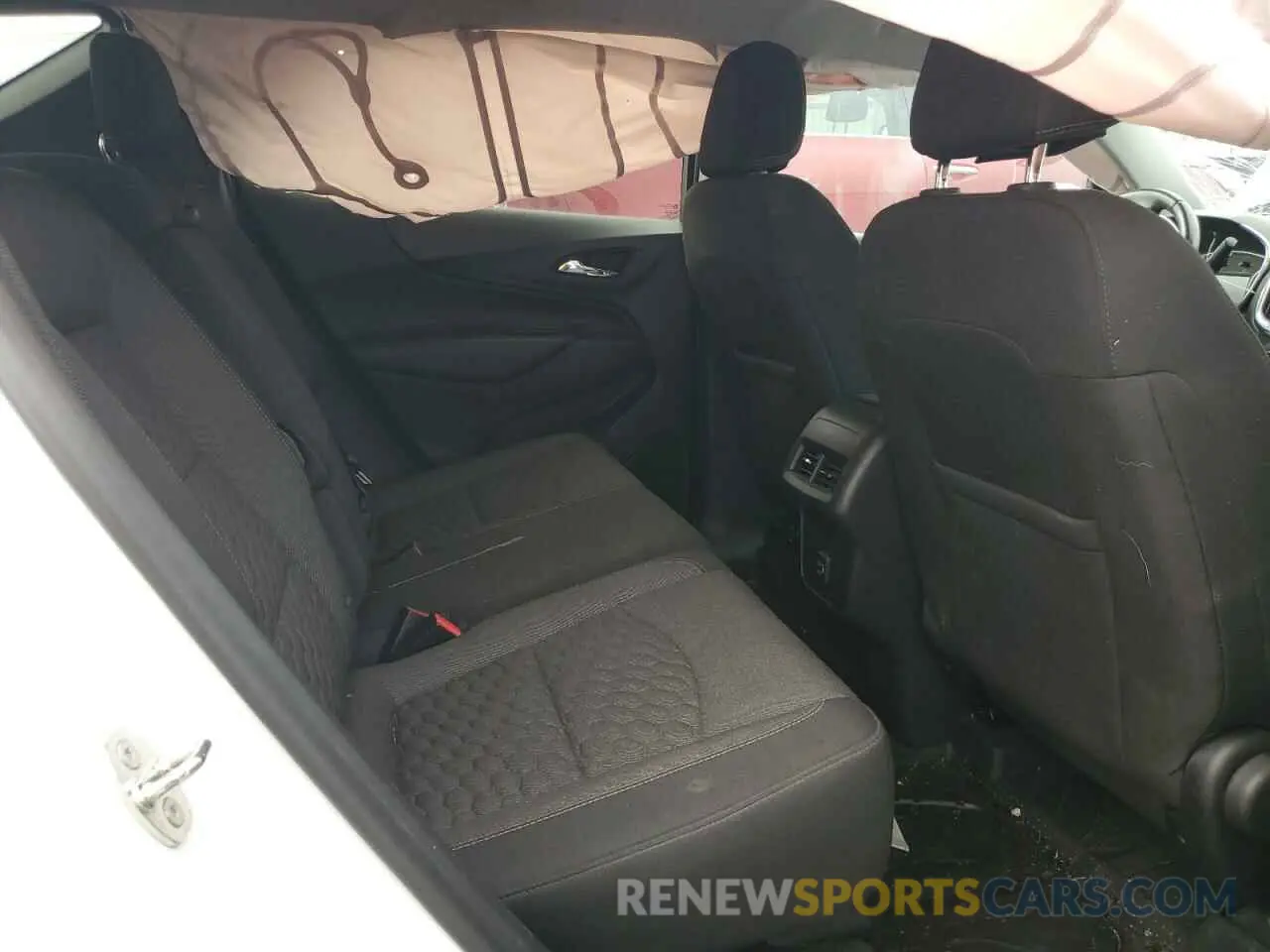 10 Photograph of a damaged car 3GNAXJEV6LS641376 CHEVROLET EQUINOX 2020