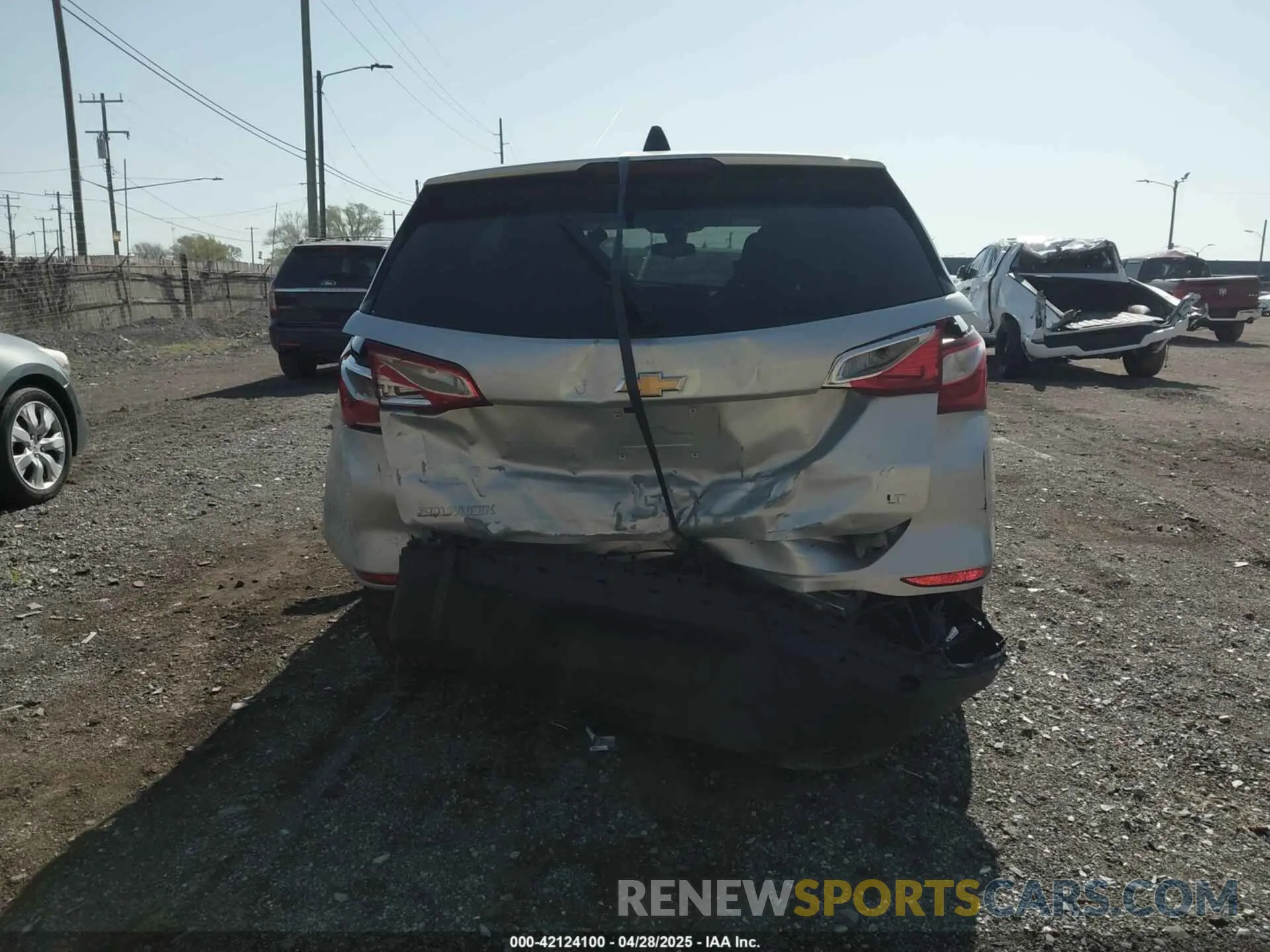 16 Photograph of a damaged car 3GNAXJEV8LL287144 CHEVROLET EQUINOX 2020
