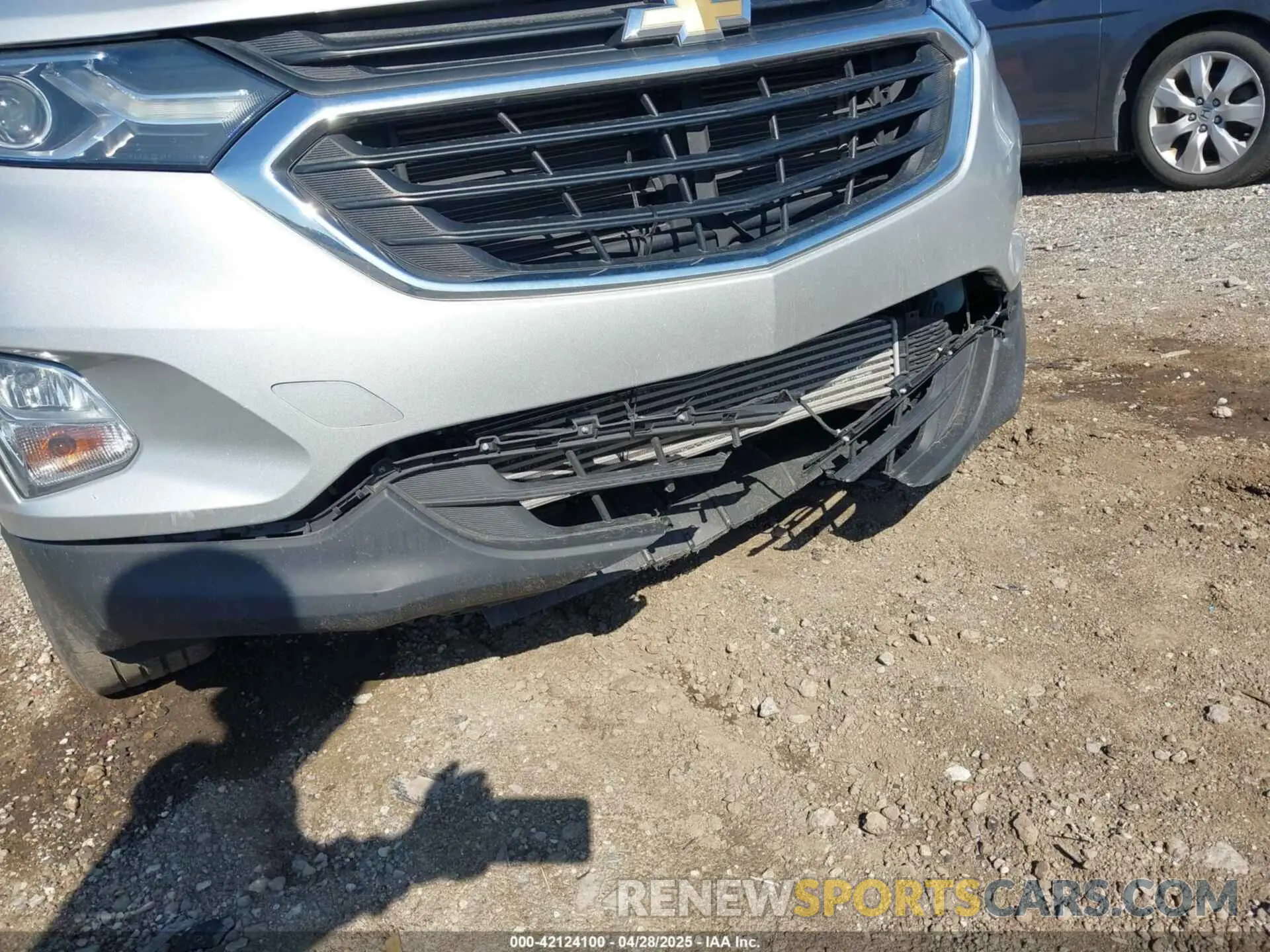 19 Photograph of a damaged car 3GNAXJEV8LL287144 CHEVROLET EQUINOX 2020