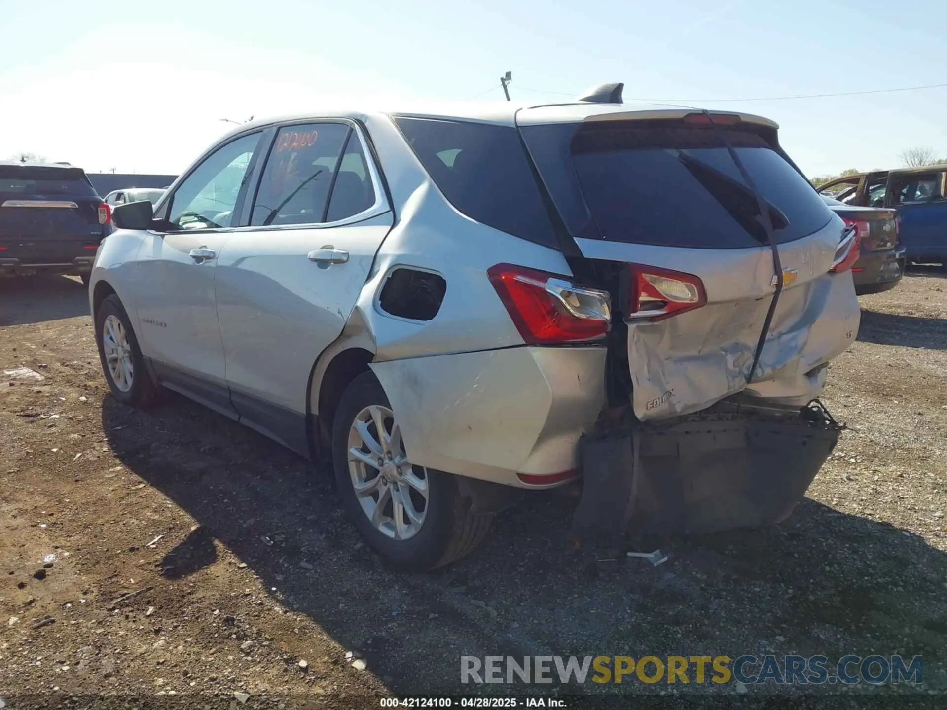 3 Photograph of a damaged car 3GNAXJEV8LL287144 CHEVROLET EQUINOX 2020