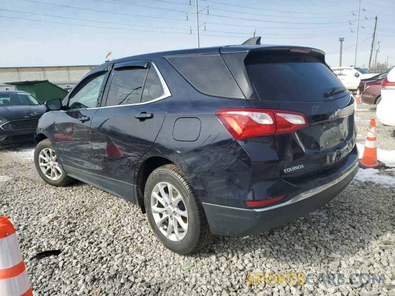 2 Photograph of a damaged car 3GNAXJEV9LS623065 CHEVROLET EQUINOX 2020
