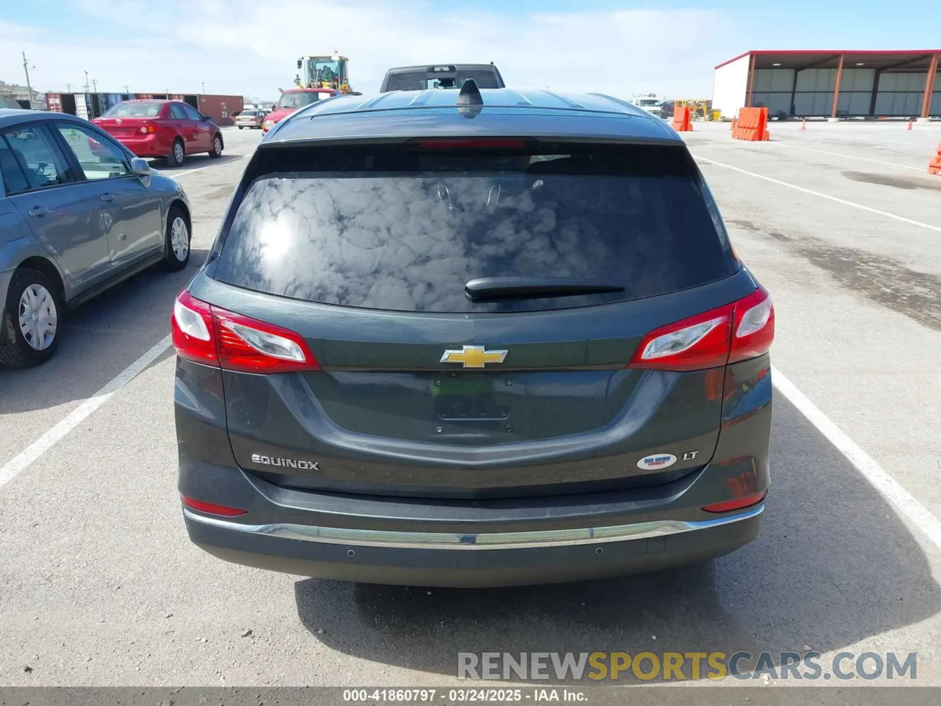 16 Photograph of a damaged car 3GNAXJEVXLS521368 CHEVROLET EQUINOX 2020