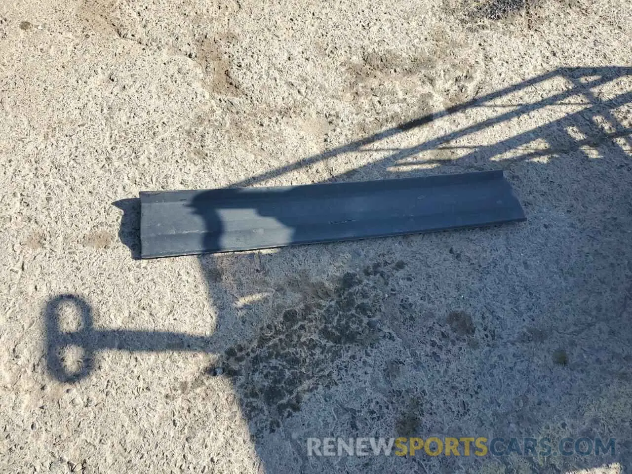13 Photograph of a damaged car 3GNAXKEV0LL229504 CHEVROLET EQUINOX 2020