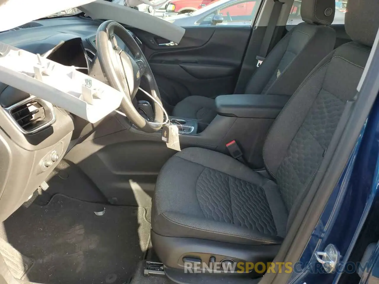 7 Photograph of a damaged car 3GNAXKEV0LL229504 CHEVROLET EQUINOX 2020