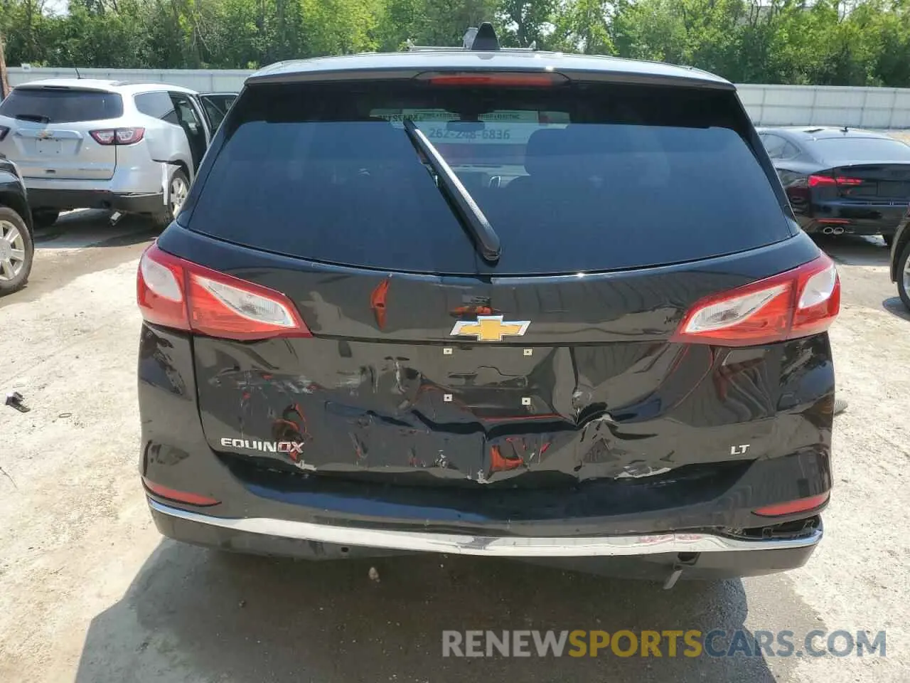 6 Photograph of a damaged car 3GNAXKEV0LL277410 CHEVROLET EQUINOX 2020