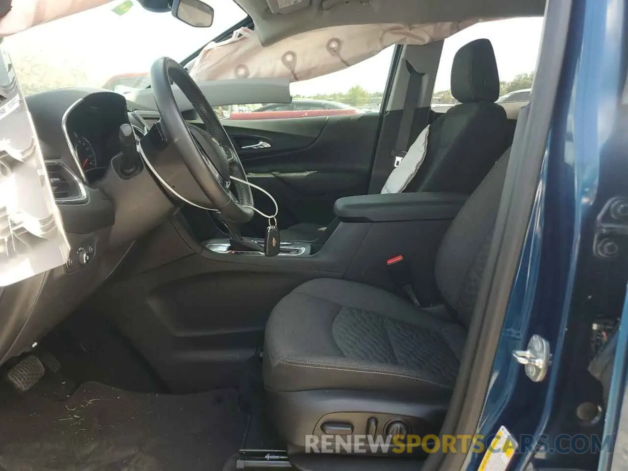 7 Photograph of a damaged car 3GNAXKEV0LL290626 CHEVROLET EQUINOX 2020