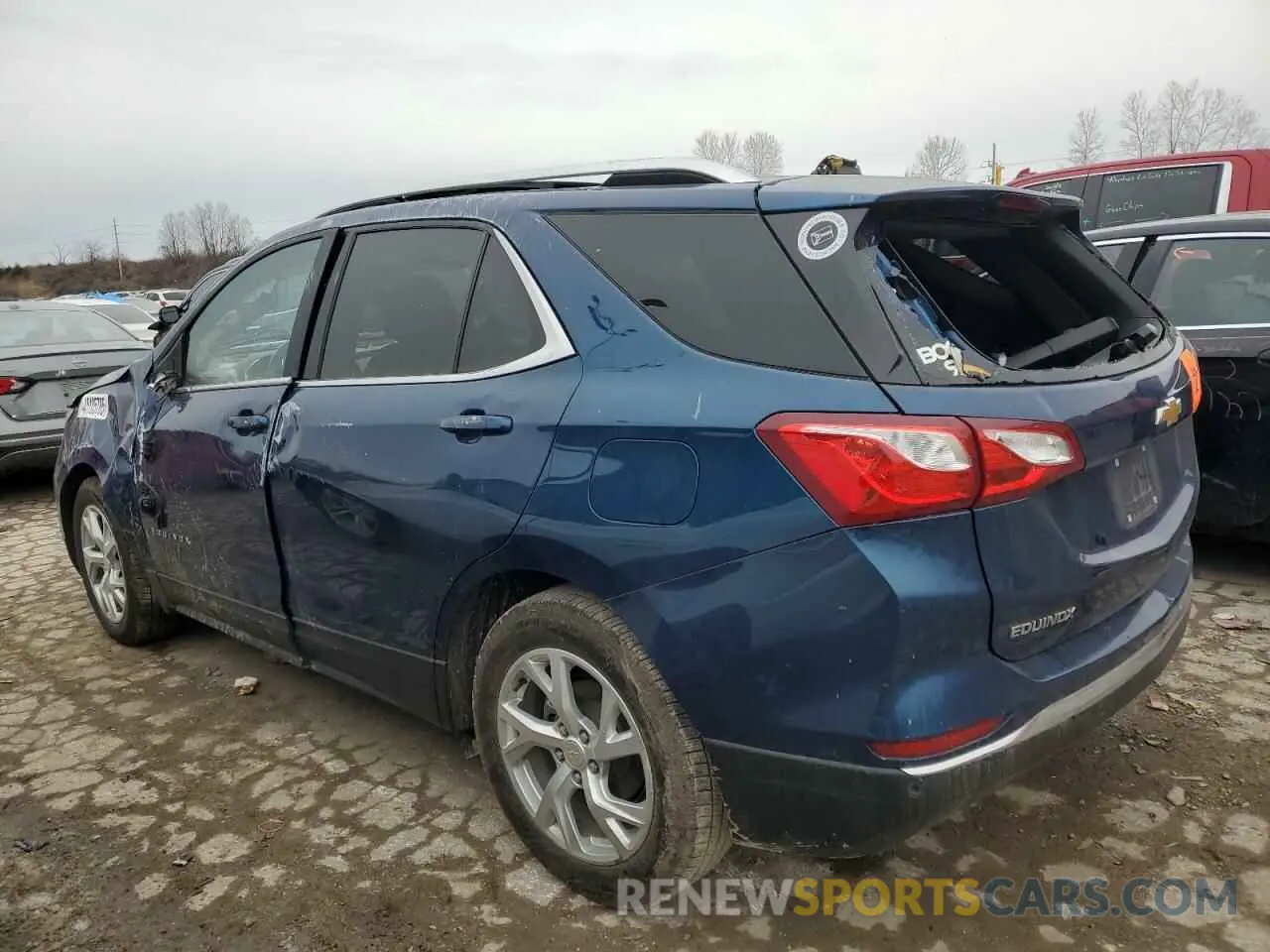 2 Photograph of a damaged car 3GNAXKEV0LL332907 CHEVROLET EQUINOX 2020