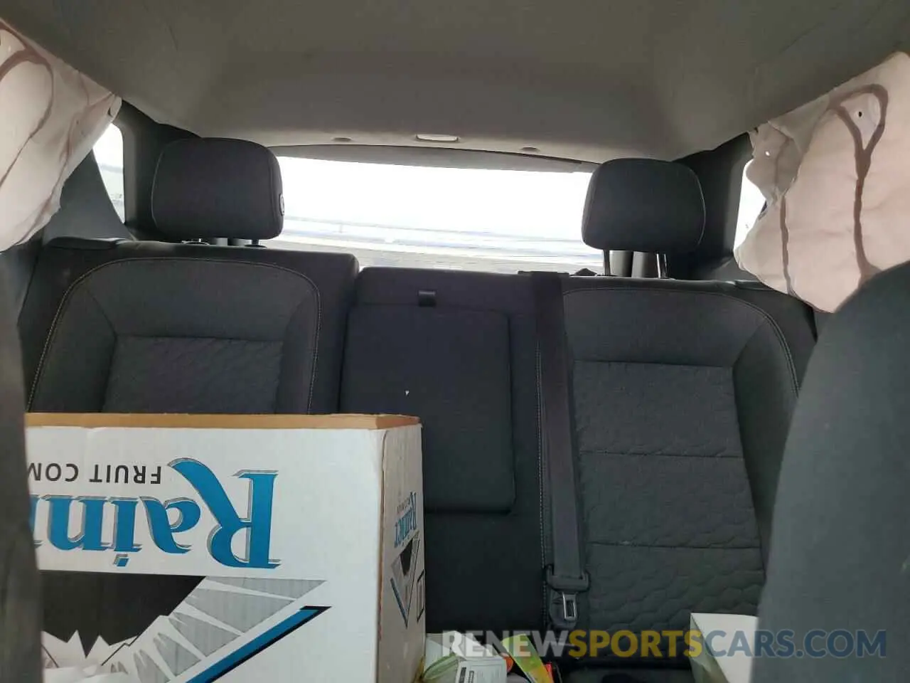 10 Photograph of a damaged car 3GNAXKEV0LL334172 CHEVROLET EQUINOX 2020