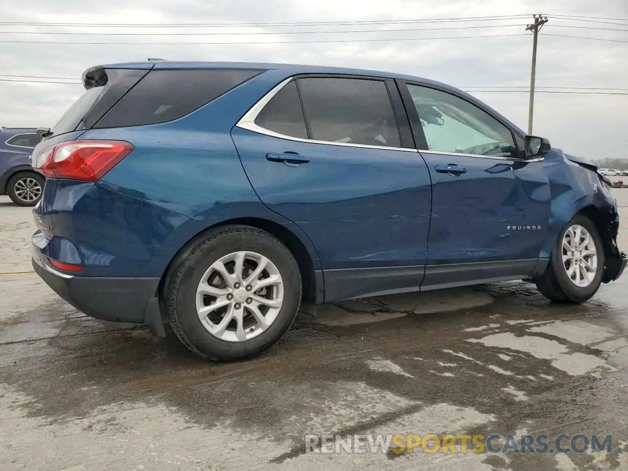 3 Photograph of a damaged car 3GNAXKEV0LL334172 CHEVROLET EQUINOX 2020
