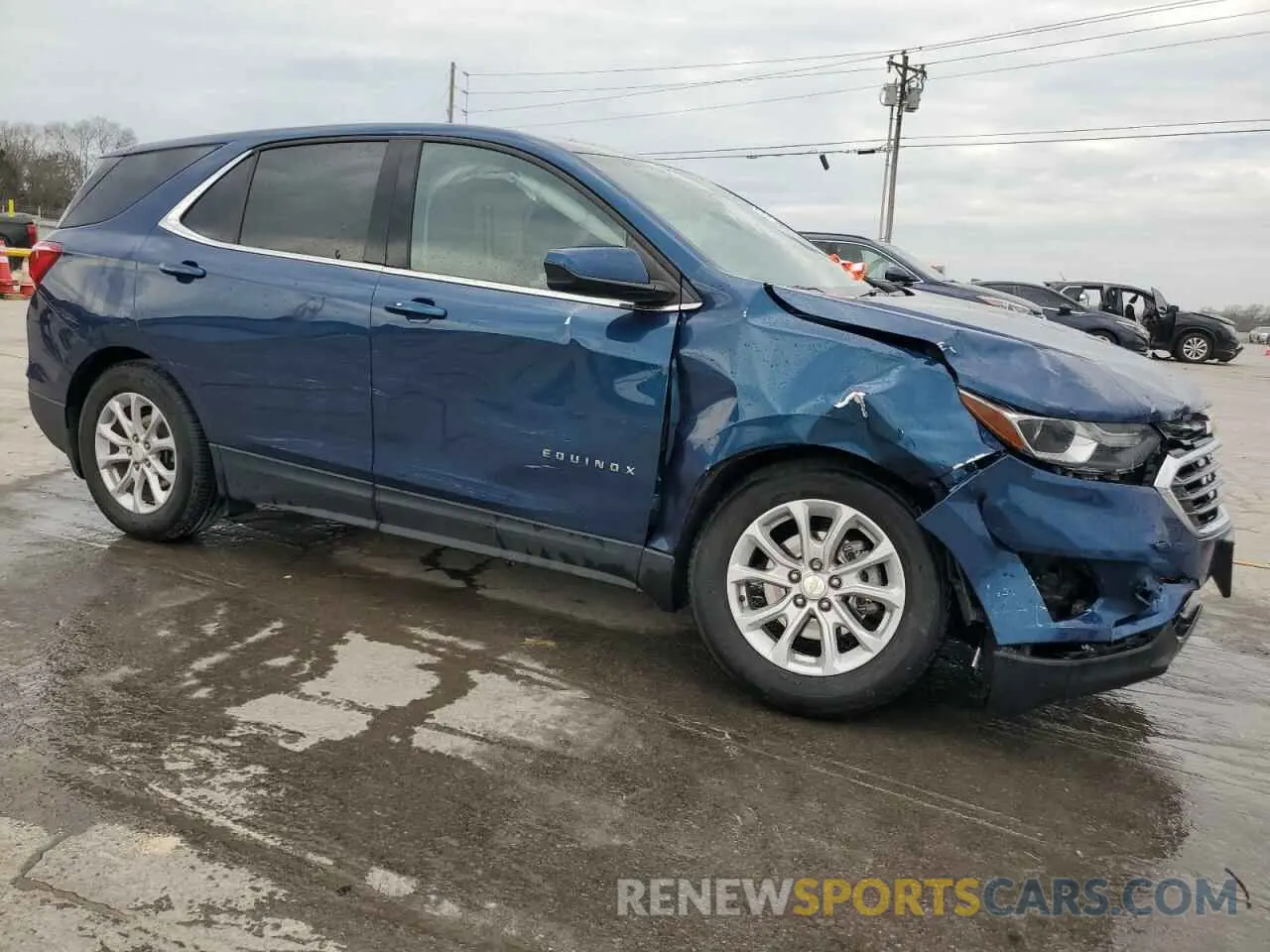 4 Photograph of a damaged car 3GNAXKEV0LL334172 CHEVROLET EQUINOX 2020