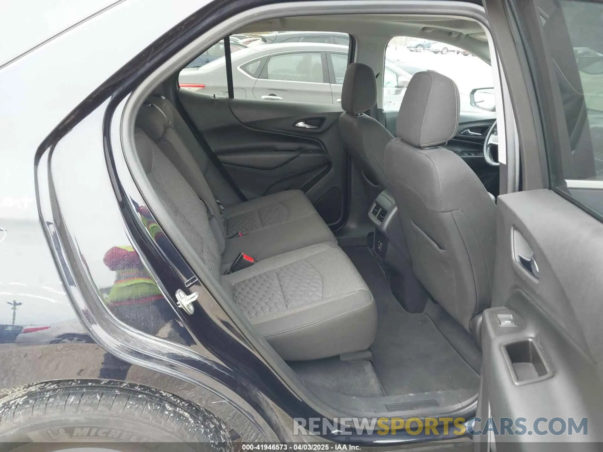 8 Photograph of a damaged car 3GNAXKEV0LS515102 CHEVROLET EQUINOX 2020