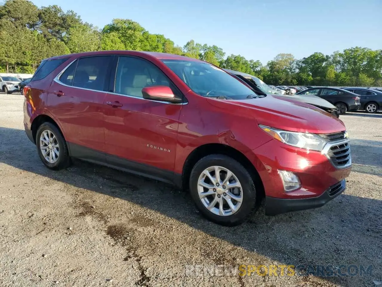 4 Photograph of a damaged car 3GNAXKEV0LS516282 CHEVROLET EQUINOX 2020