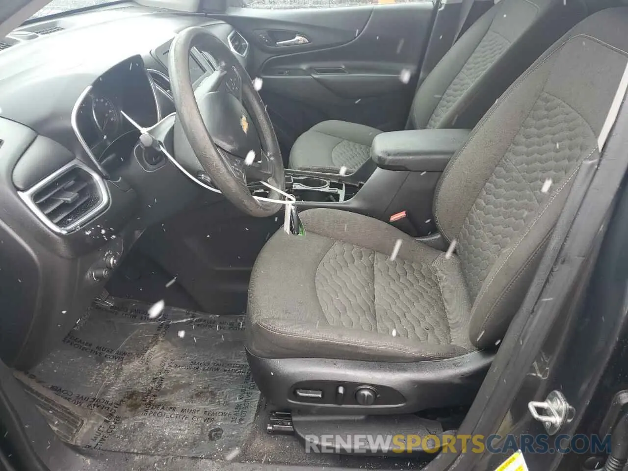 7 Photograph of a damaged car 3GNAXKEV0LS554627 CHEVROLET EQUINOX 2020