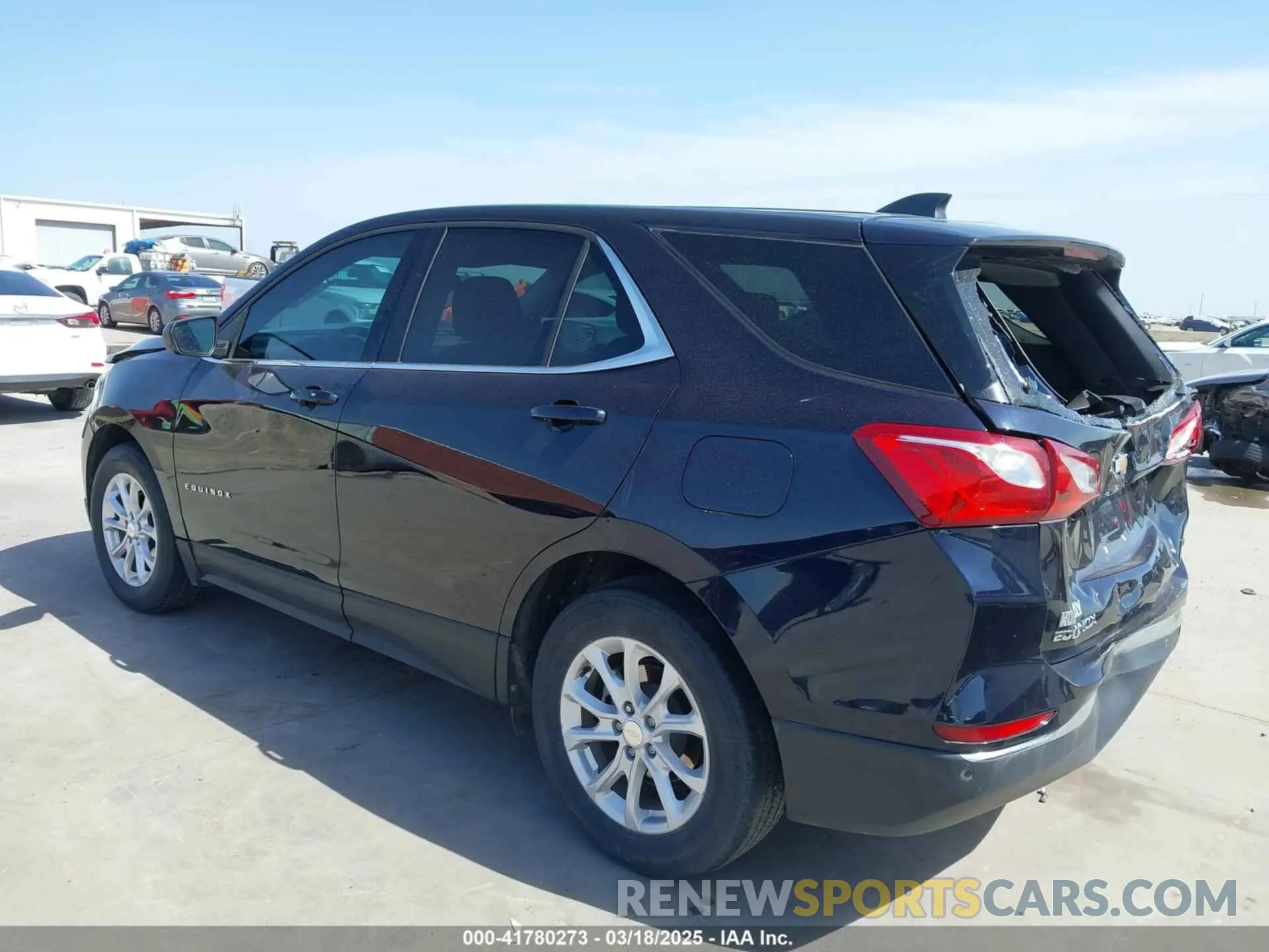 3 Photograph of a damaged car 3GNAXKEV0LS583500 CHEVROLET EQUINOX 2020