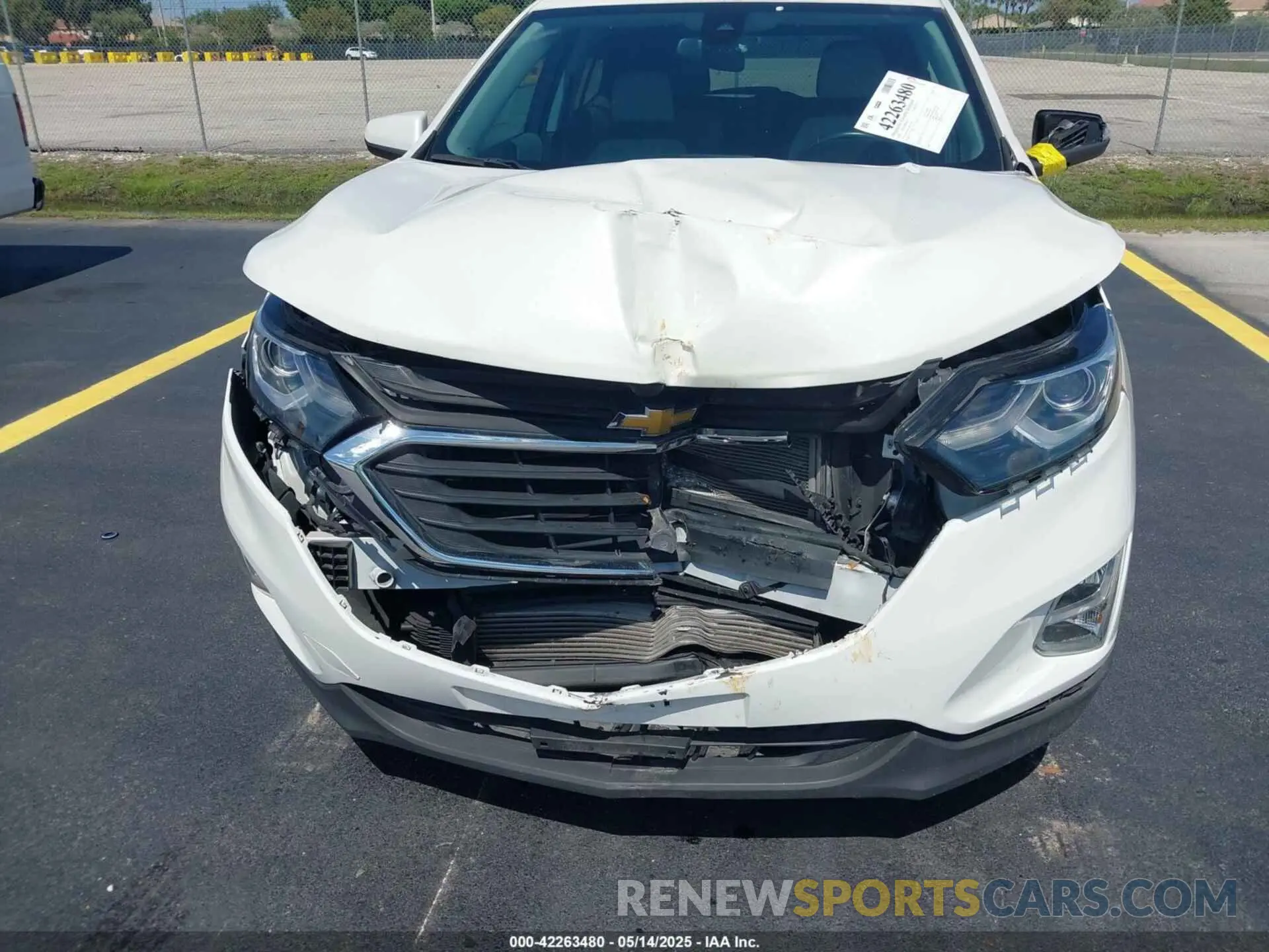 6 Photograph of a damaged car 3GNAXKEV0LS650936 CHEVROLET EQUINOX 2020