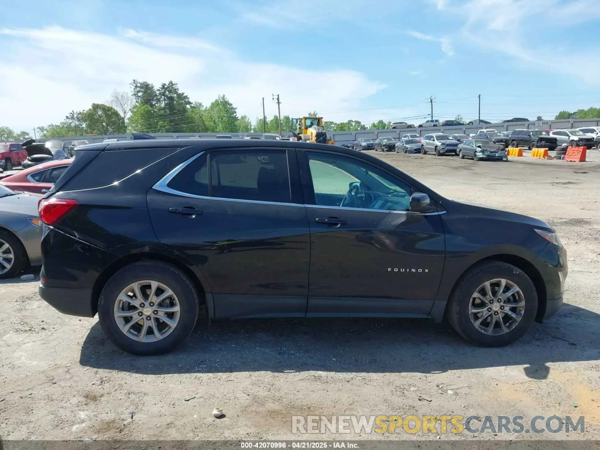 13 Photograph of a damaged car 3GNAXKEV1LL112949 CHEVROLET EQUINOX 2020
