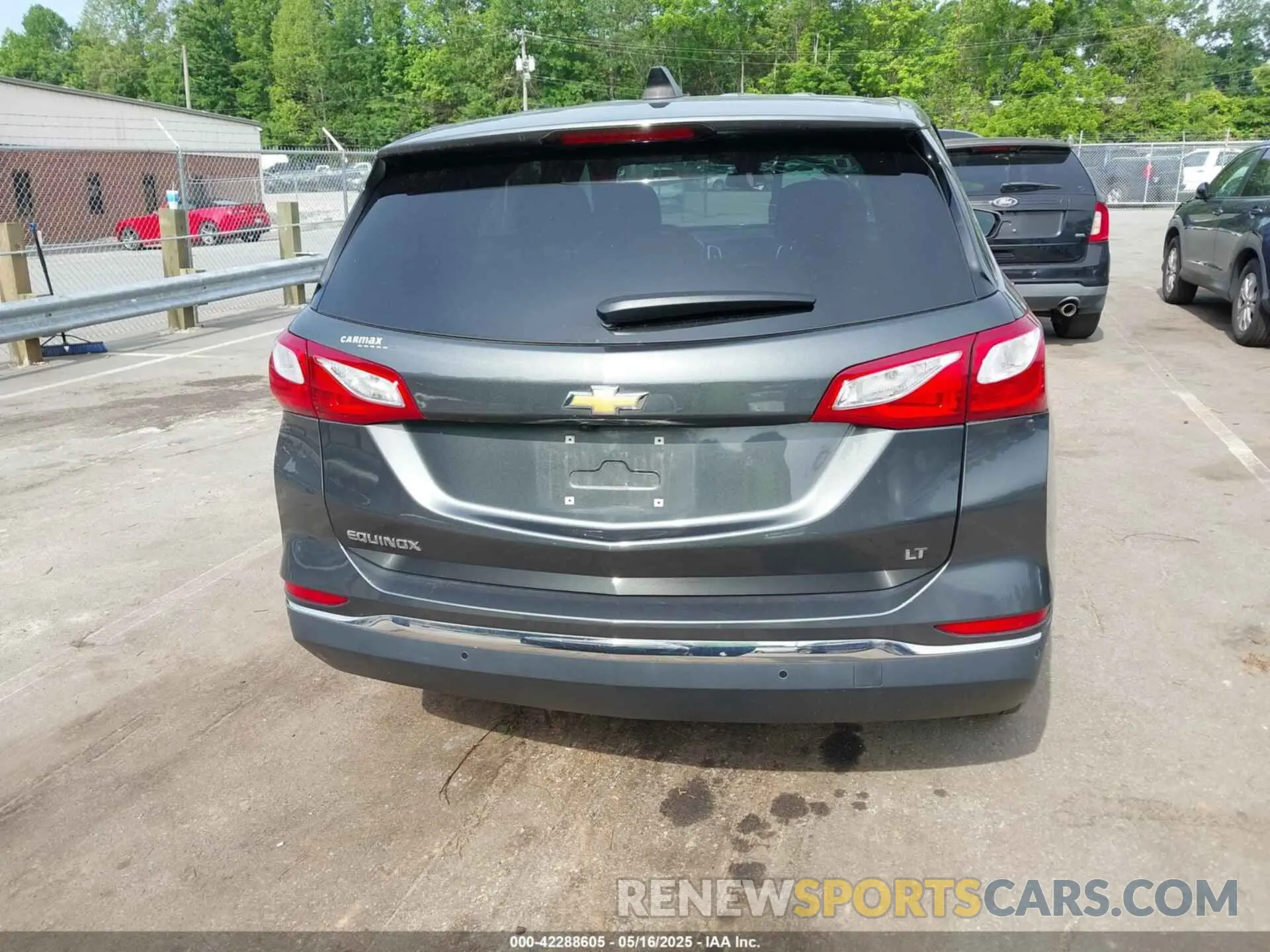 16 Photograph of a damaged car 3GNAXKEV1LL259871 CHEVROLET EQUINOX 2020