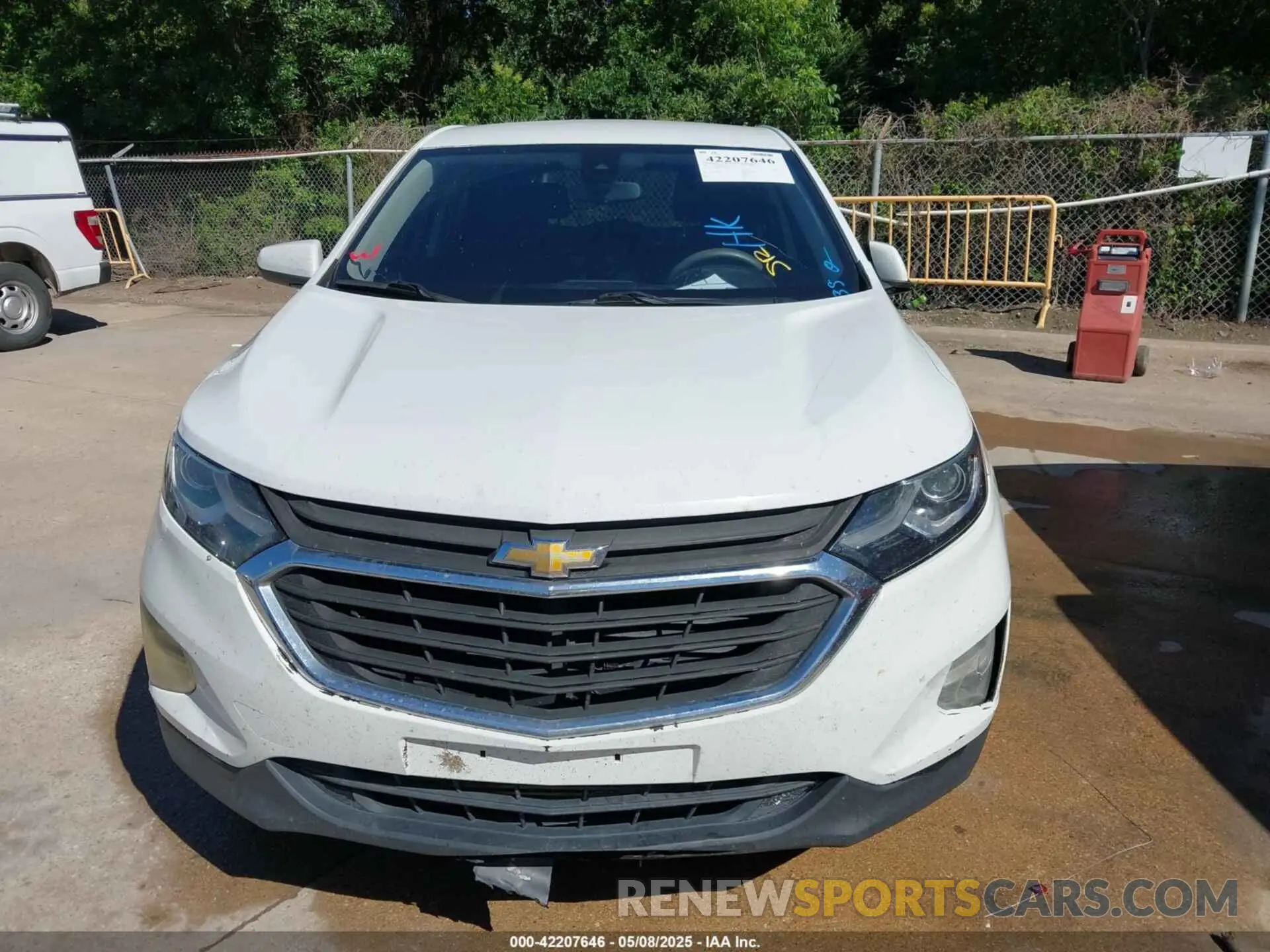 12 Photograph of a damaged car 3GNAXKEV1LS509373 CHEVROLET EQUINOX 2020