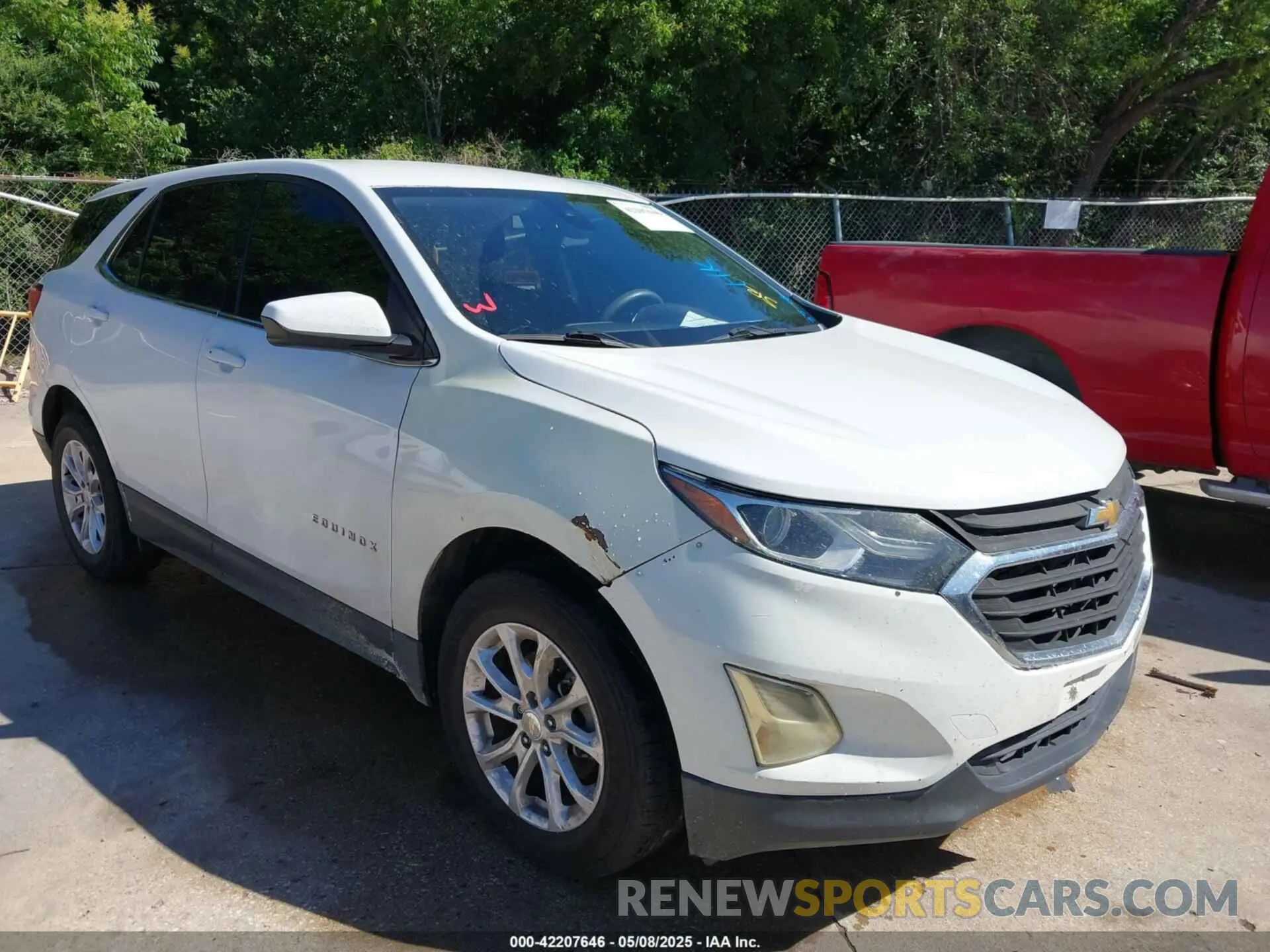 6 Photograph of a damaged car 3GNAXKEV1LS509373 CHEVROLET EQUINOX 2020