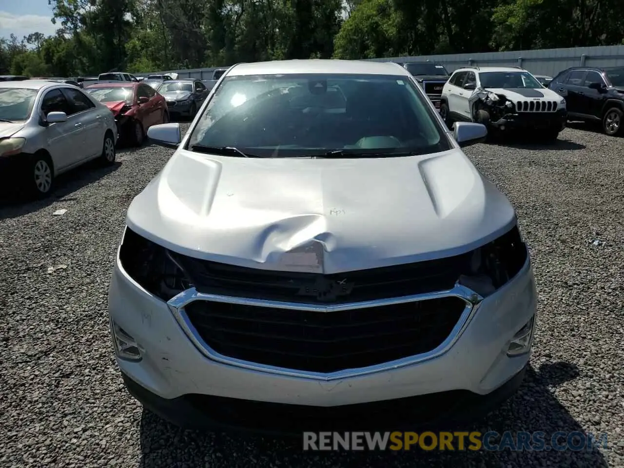5 Photograph of a damaged car 3GNAXKEV1LS724199 CHEVROLET EQUINOX 2020