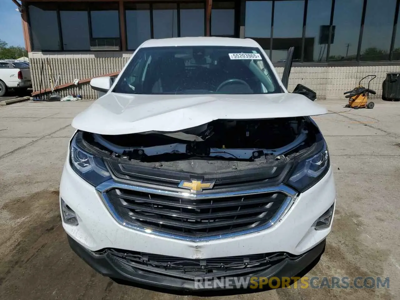 5 Photograph of a damaged car 3GNAXKEV1LS730312 CHEVROLET EQUINOX 2020