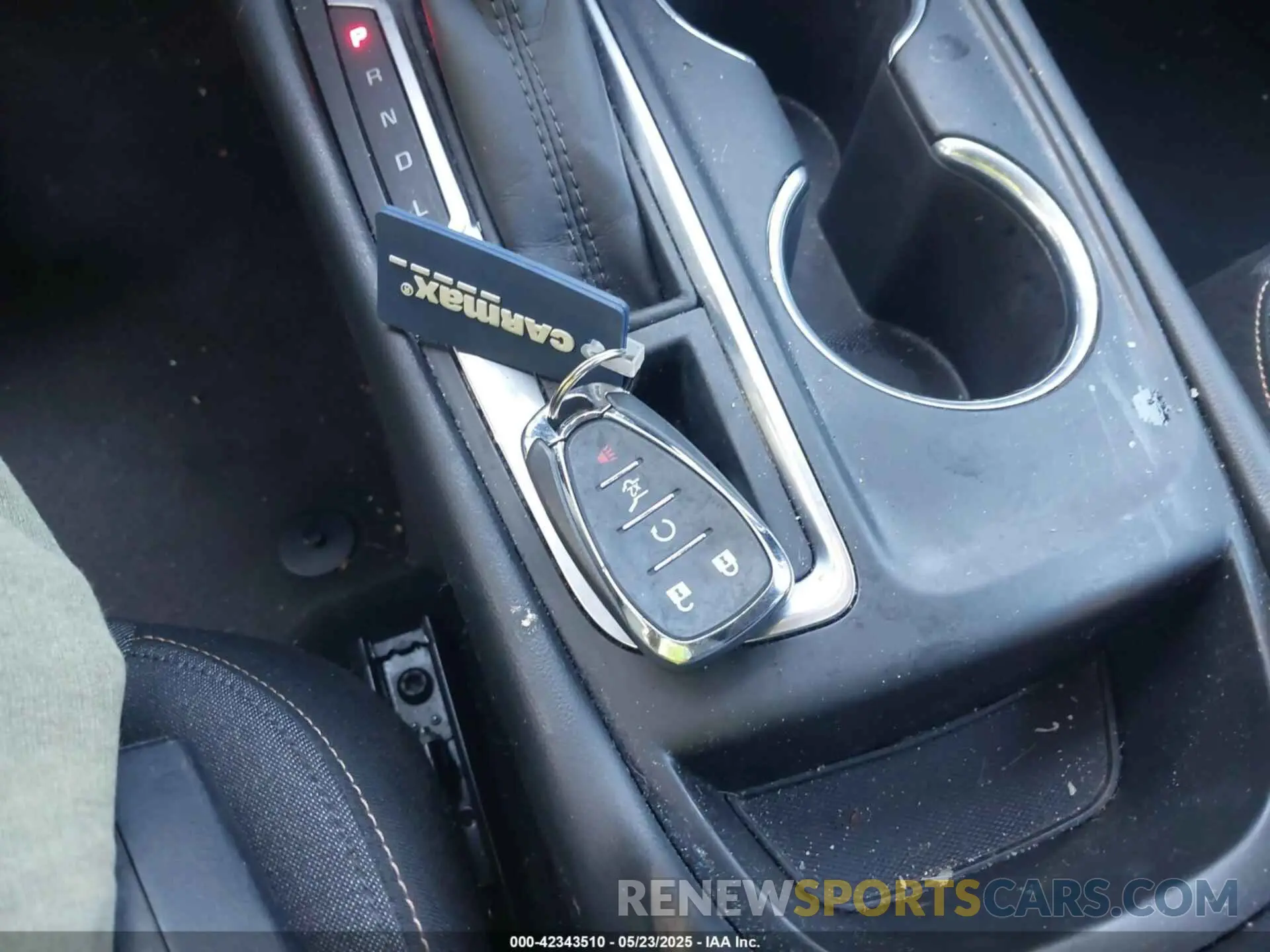 11 Photograph of a damaged car 3GNAXKEV1LS736546 CHEVROLET EQUINOX 2020