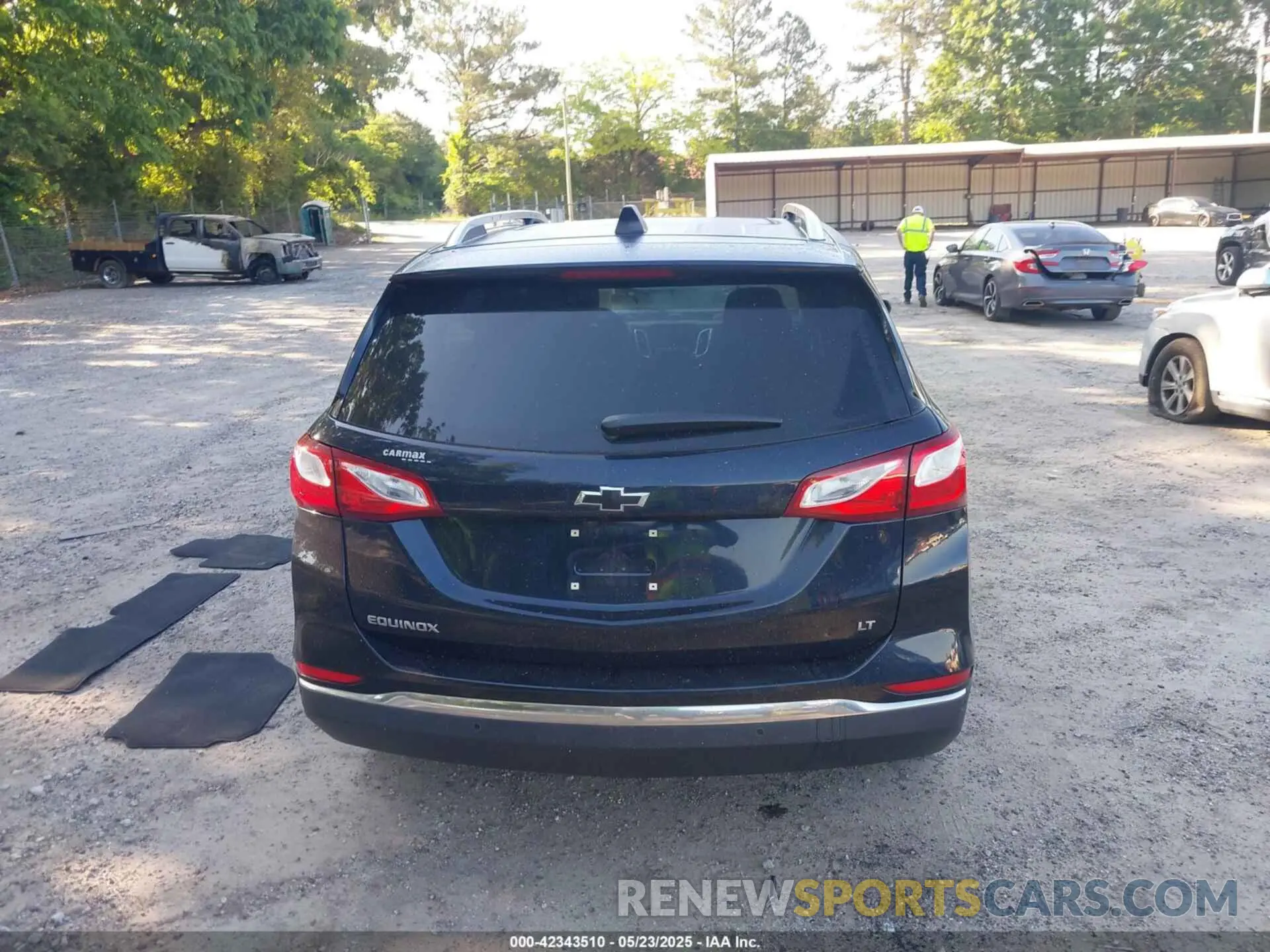 16 Photograph of a damaged car 3GNAXKEV1LS736546 CHEVROLET EQUINOX 2020