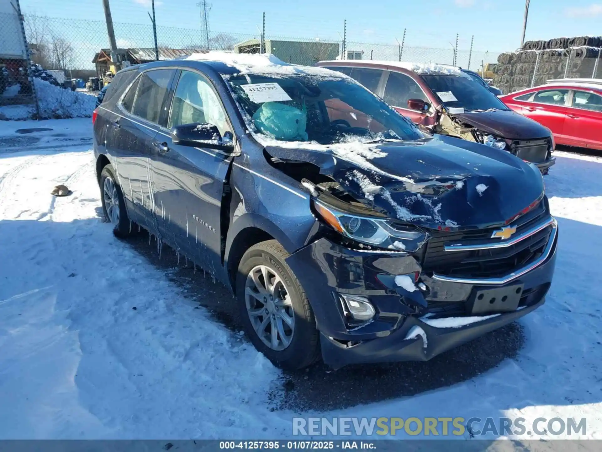 1 Photograph of a damaged car 3GNAXKEV2LS677653 CHEVROLET EQUINOX 2020