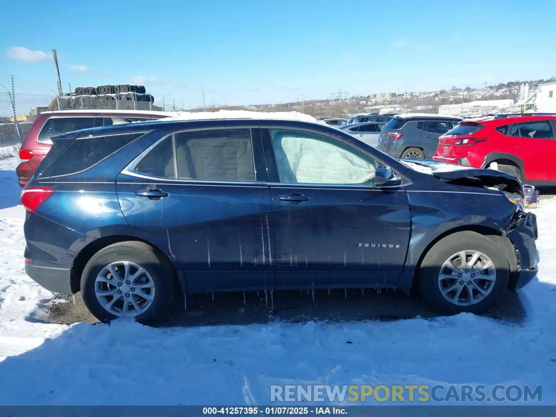 13 Photograph of a damaged car 3GNAXKEV2LS677653 CHEVROLET EQUINOX 2020