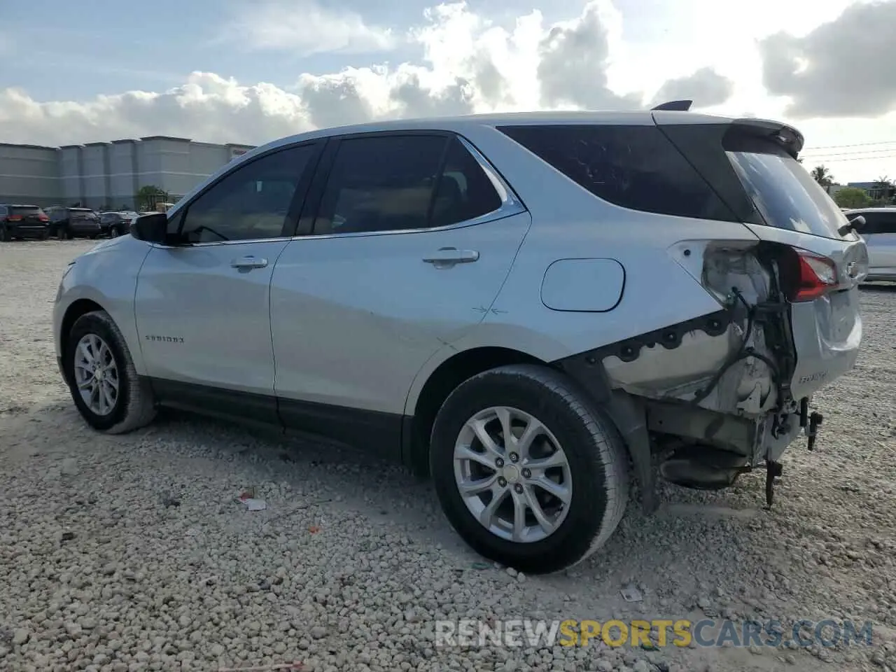 2 Photograph of a damaged car 3GNAXKEV2LS737690 CHEVROLET EQUINOX 2020