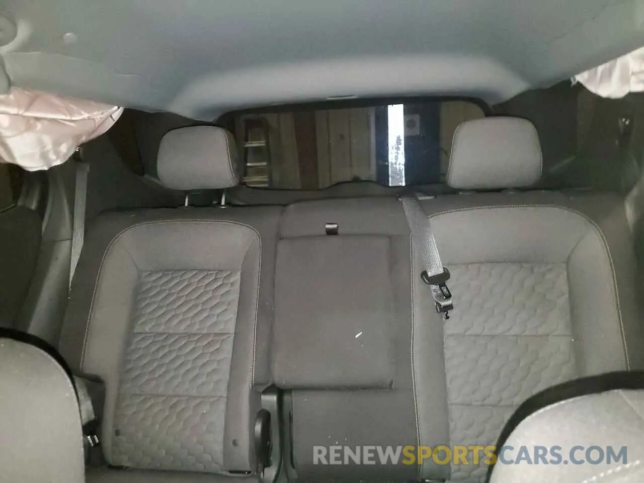 10 Photograph of a damaged car 3GNAXKEV3LL334845 CHEVROLET EQUINOX 2020