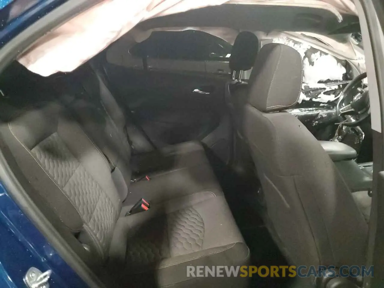 11 Photograph of a damaged car 3GNAXKEV3LL334845 CHEVROLET EQUINOX 2020